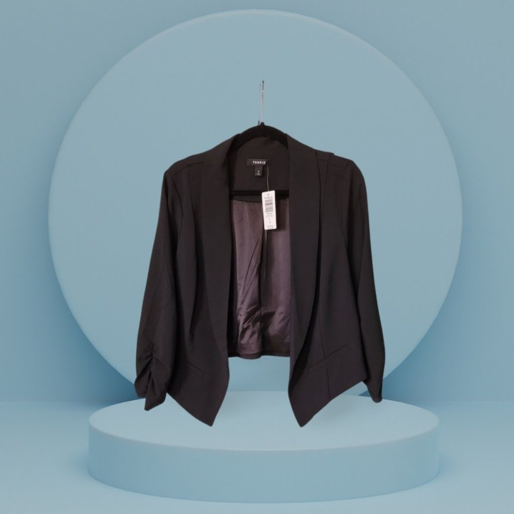 [SOLD] Ruched Sleeve Drape Blazer - Stretch Crepe Black - TORRID - Torrid 0 NWT